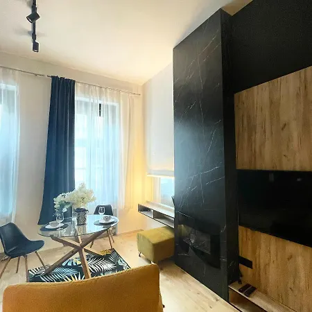 Lux Dabic 1 * Novi Sad